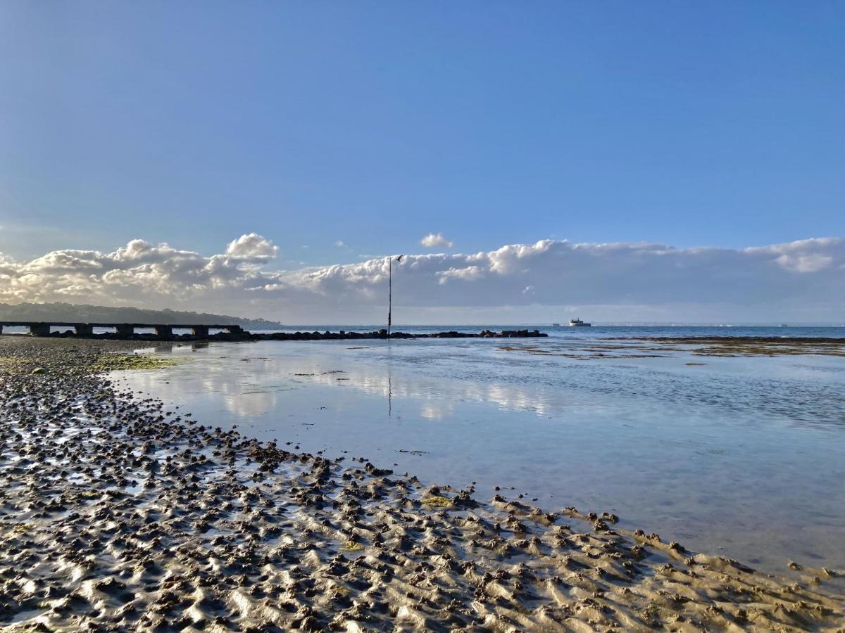 12A Solent Landing Direct Beach Access Bembridge Dış mekan fotoğraf